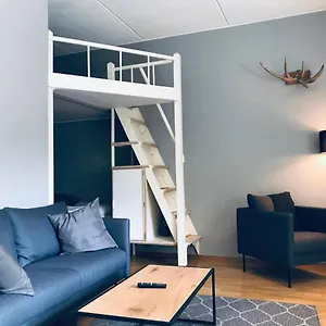 Kamppi Apartment
